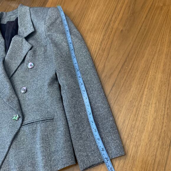 Vintage Austin Reed Tweed Blazer - Picture 12 of 12